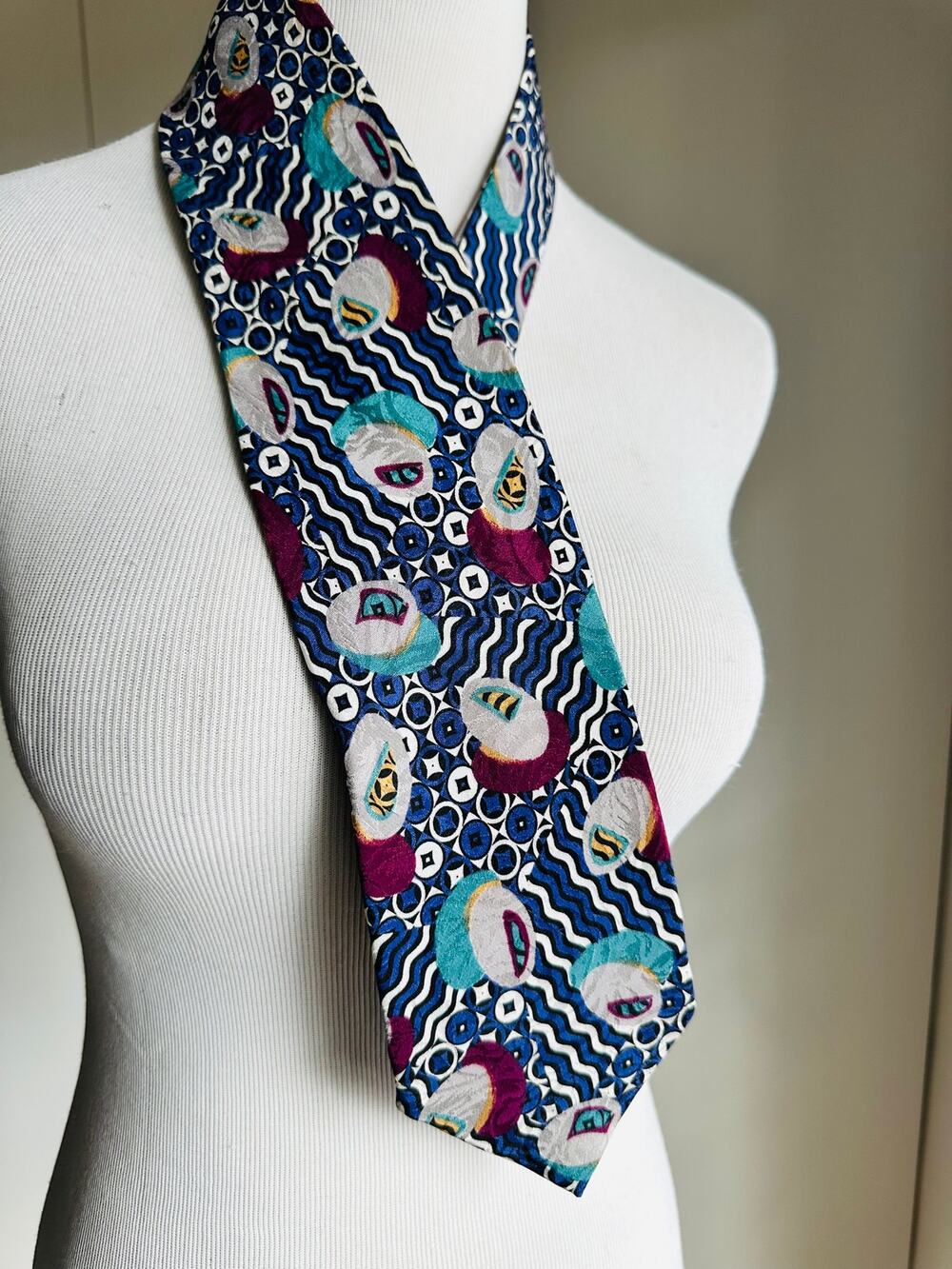 Vintage Mens Tie Silk Geo Print Geoffrey Beene  Accessories  Unisex Menswear